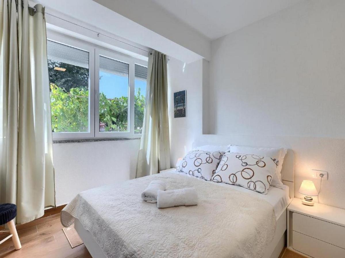 Holiday House Chill Out Loborika Marčana 外观 照片