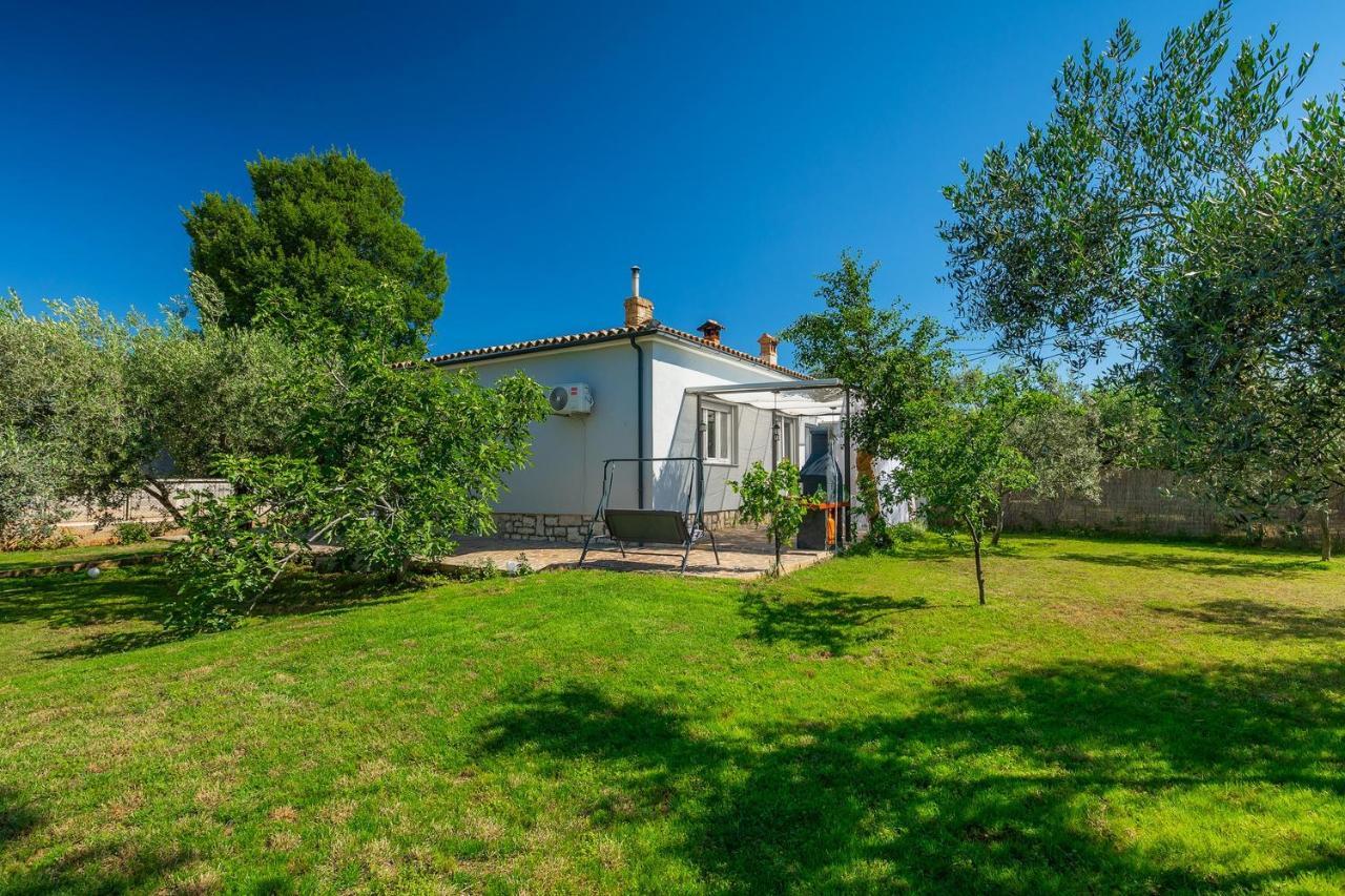 Holiday House Chill Out Loborika Marčana 外观 照片